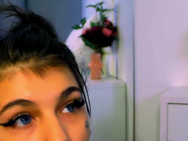 YasminStorm live cam on BongaCams