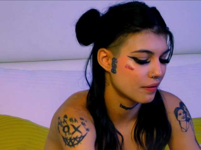 YasminStorm live cam on BongaCams