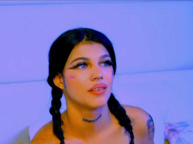 YasminStorm live cam on BongaCams