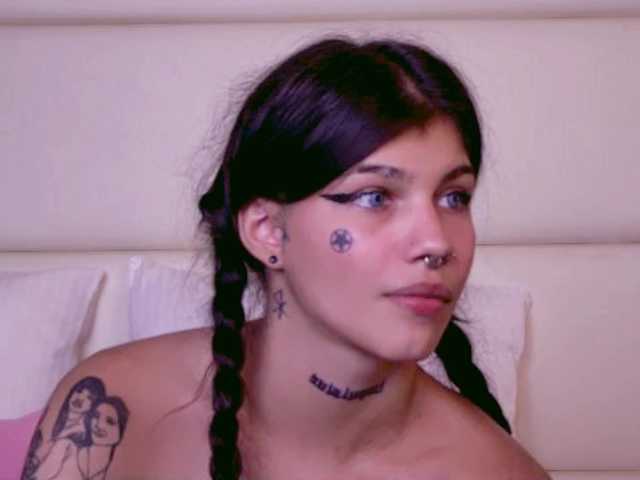 YasminStorm live cam on BongaCams