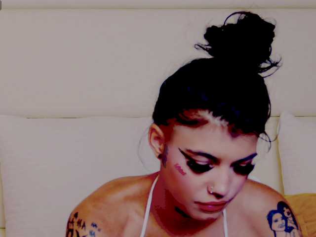 YasminStorm live cam on BongaCams
