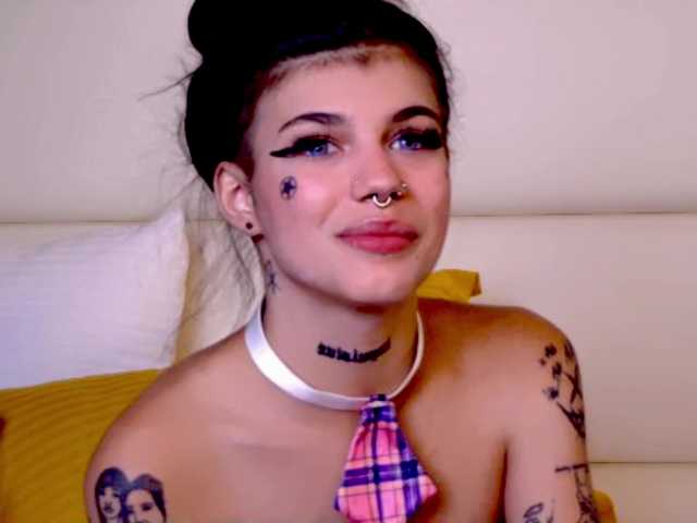 YasminStorm live cam on BongaCams