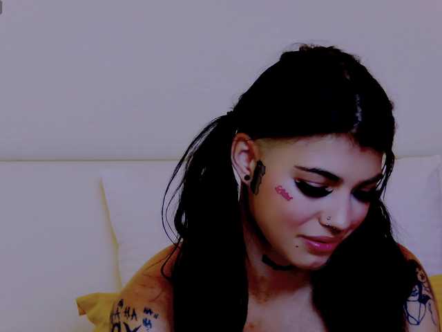 YasminStorm live cam on BongaCams
