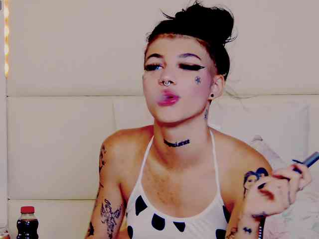YasminStorm webcam