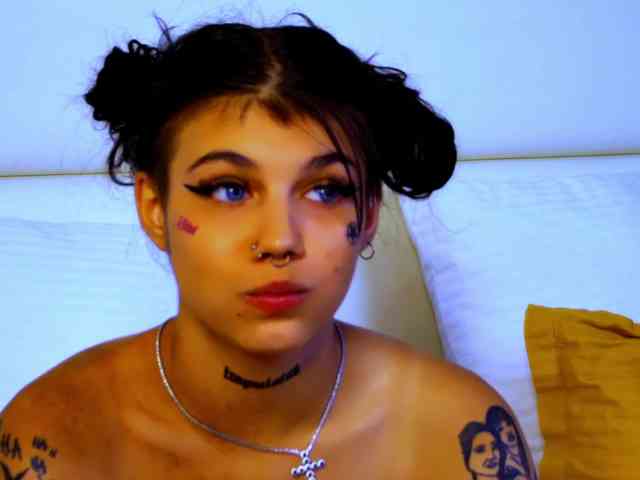 YasminStorm webcam