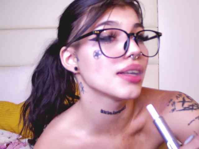 YasminStorm webcam