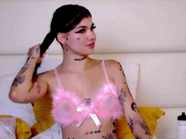 YasminStorm webcam