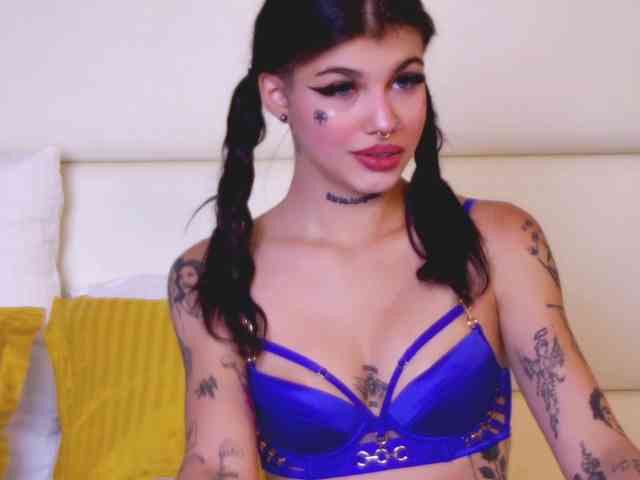 YasminStorm webcam