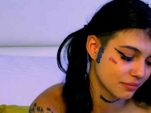 YasminStorm webcam