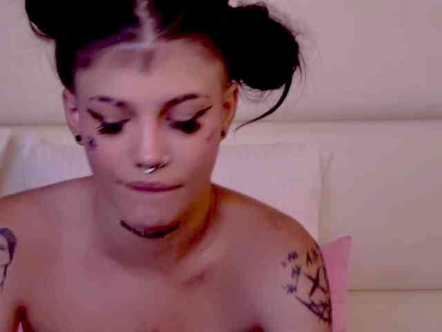 YasminStorm webcam