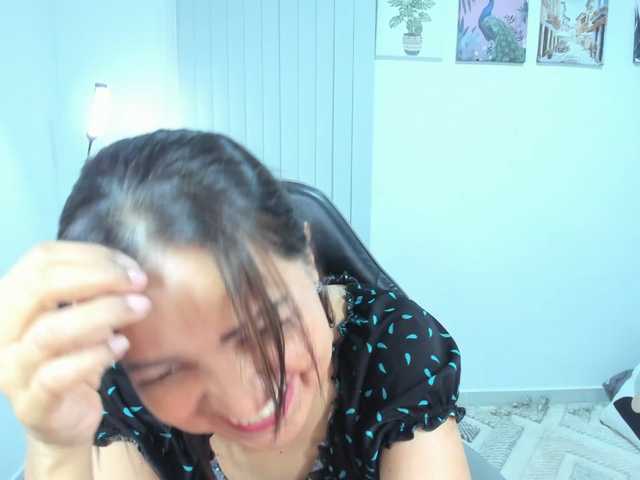 Carlin1511 live cam on BongaCams