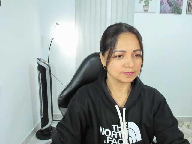 Carlin1511 live cam on BongaCams