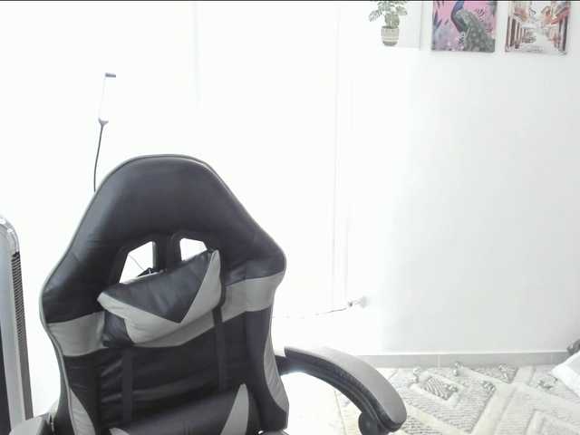 Carlin1511 live cam on BongaCams