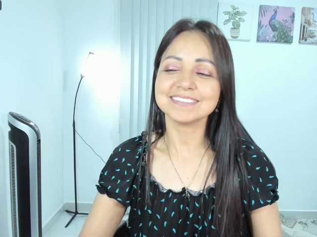Carlin1511 live cam on BongaCams