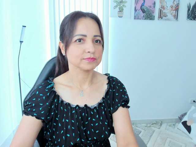 Carlin1511 live cam on BongaCams