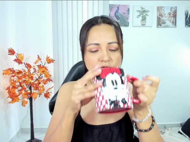 Carlin1511 live cam on BongaCams