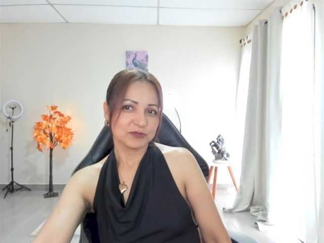 Carlin1511 live cam on BongaCams