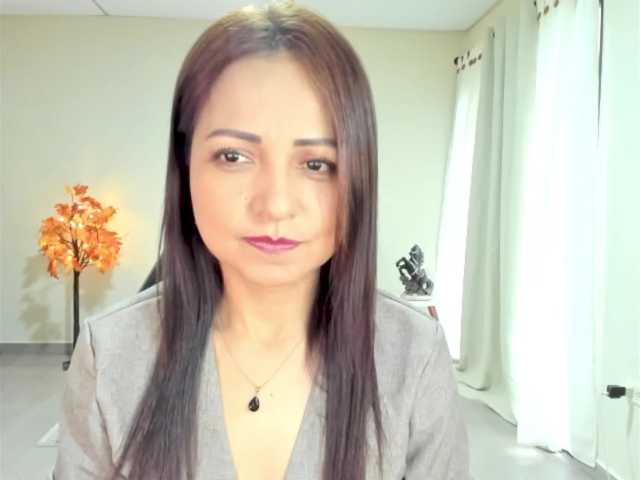 Carlin1511 live cam on BongaCams