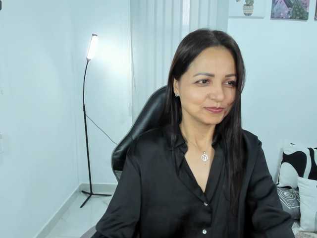 Carlin1511 live cam on BongaCams