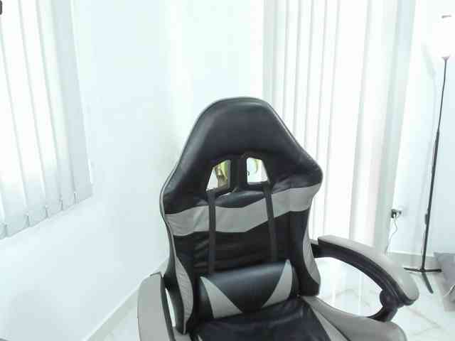 Carlin1511 Live Webcam on BongaCams