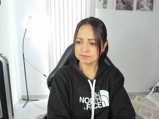 Carlin1511 webcam