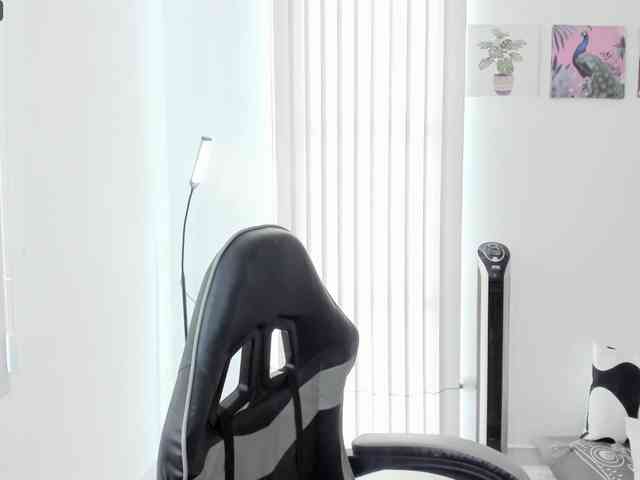 Carlin1511 webcam