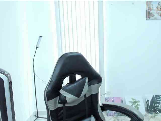 Carlin1511 webcam