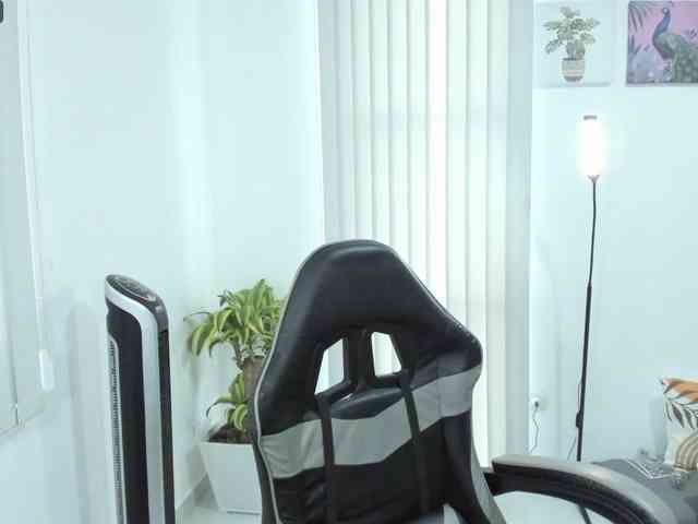 Carlin1511 webcam