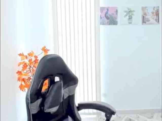 Carlin1511 webcam