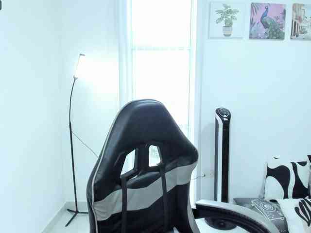 Carlin1511 webcam