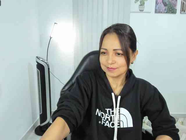Carlin1511 webcam