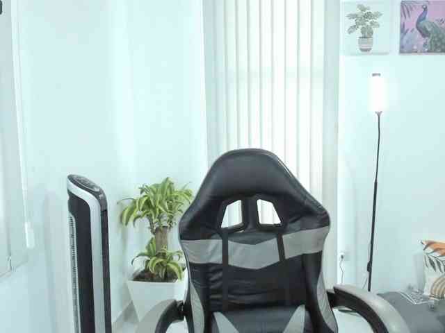 Carlin1511 webcam