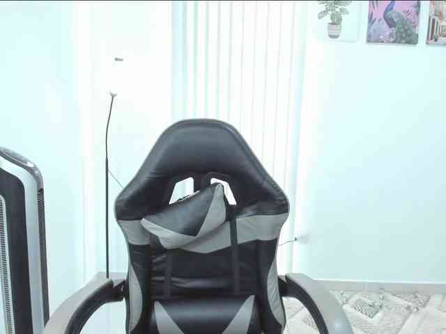 Carlin1511 webcam