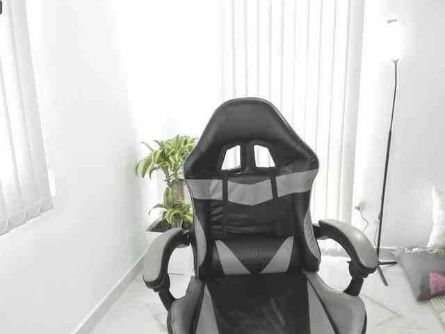 Carlin1511 webcam