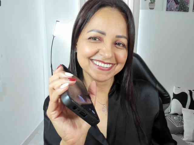 Carlin1511 Live Webcam on BongaCams