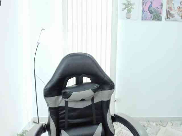 Carlin1511 webcam