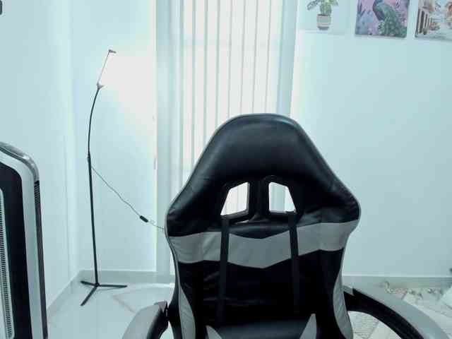 Carlin1511 webcam