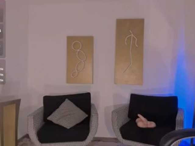 CandaseRussell live cam on BongaCams