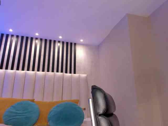 CandaseRussell webcam