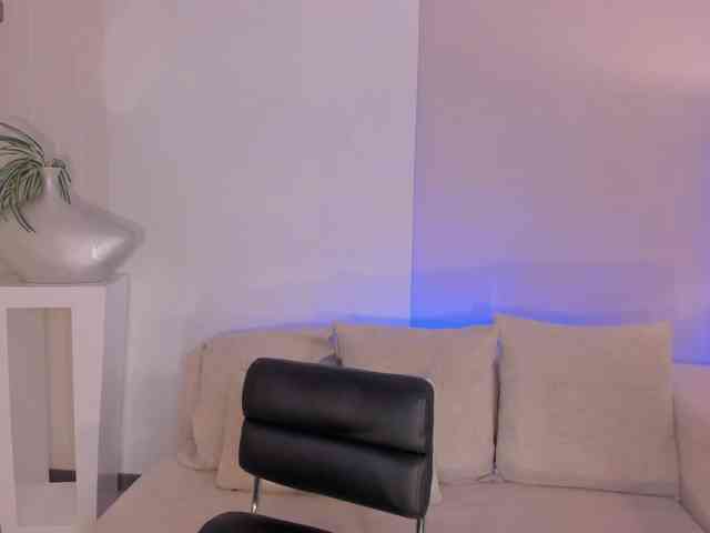 CandaseRussell webcam