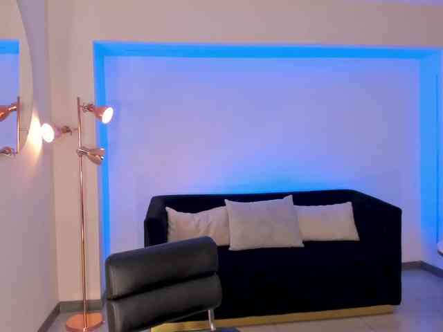 CandaseRussell webcam