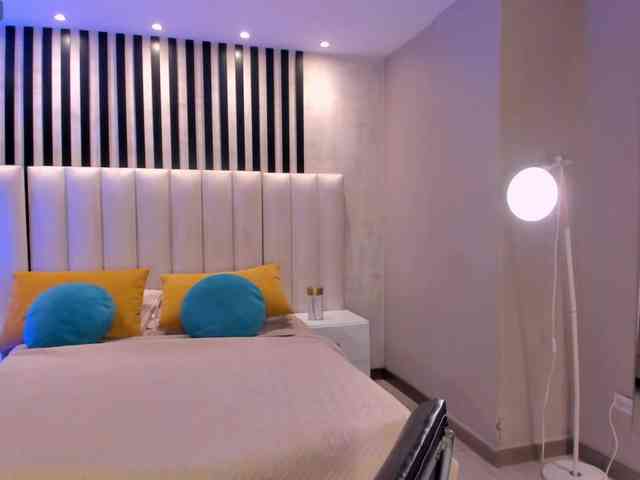 CandaseRussell webcam