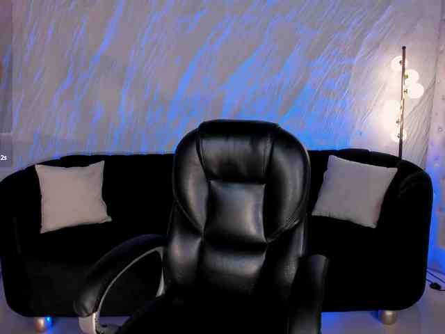 CandaseRussell webcam