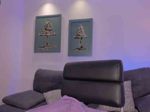 CandaseRussell webcam
