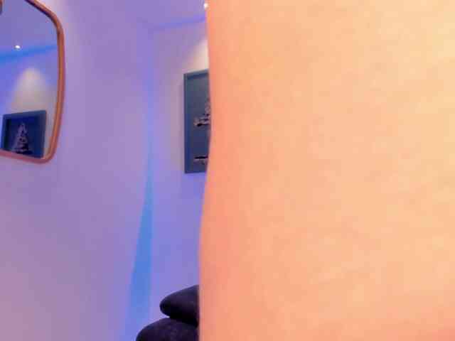 CandaseRussell webcam