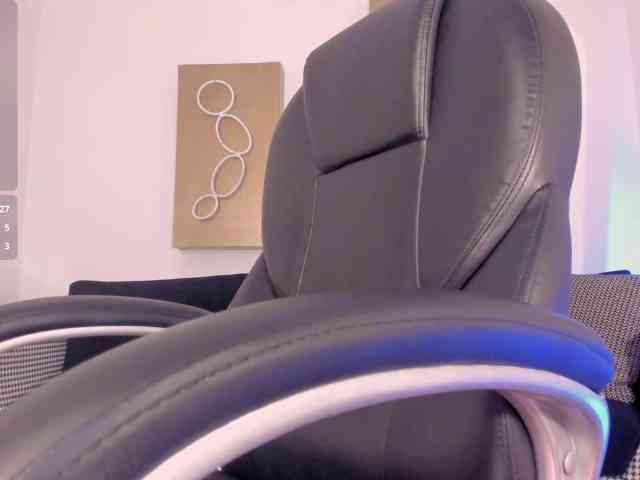 CandaseRussell webcam