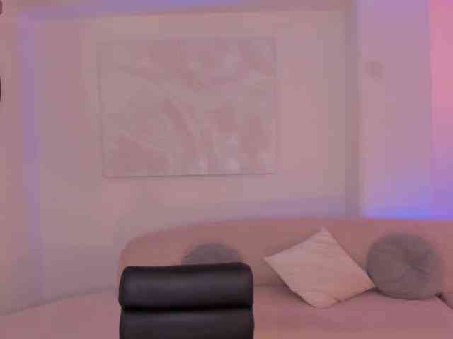 CandaseRussell webcam