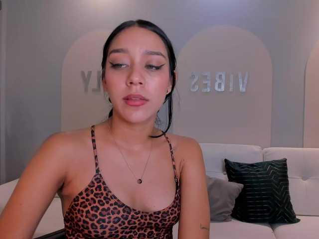 AmaliaCruss live cam on BongaCams