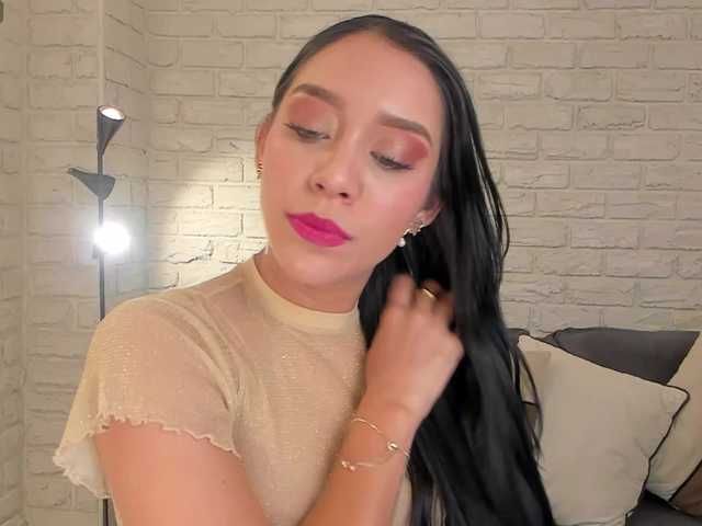 AmaliaCruss live cam on BongaCams