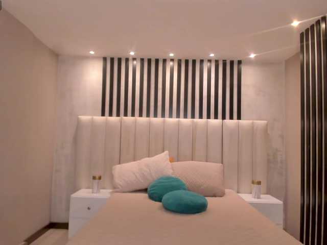 AmaliaCruss's BongaCams show and profile